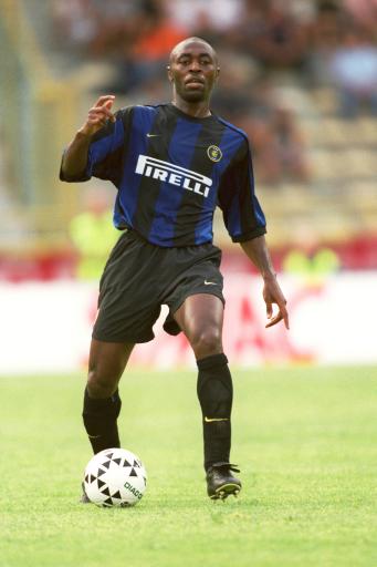 特与霍勒迪 特与霍勒迪